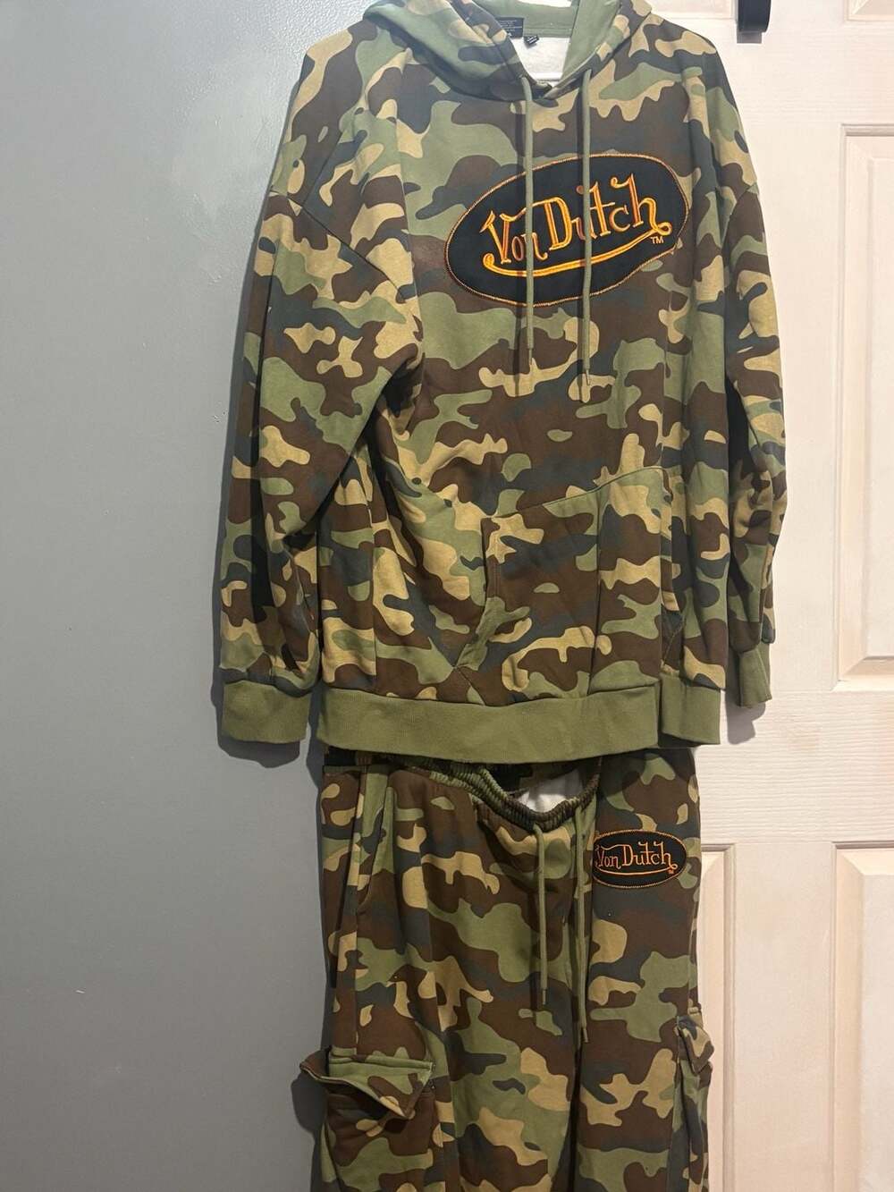 Von Dutch Camo Hoodie and Cargo Jogger Sweat Set 2X